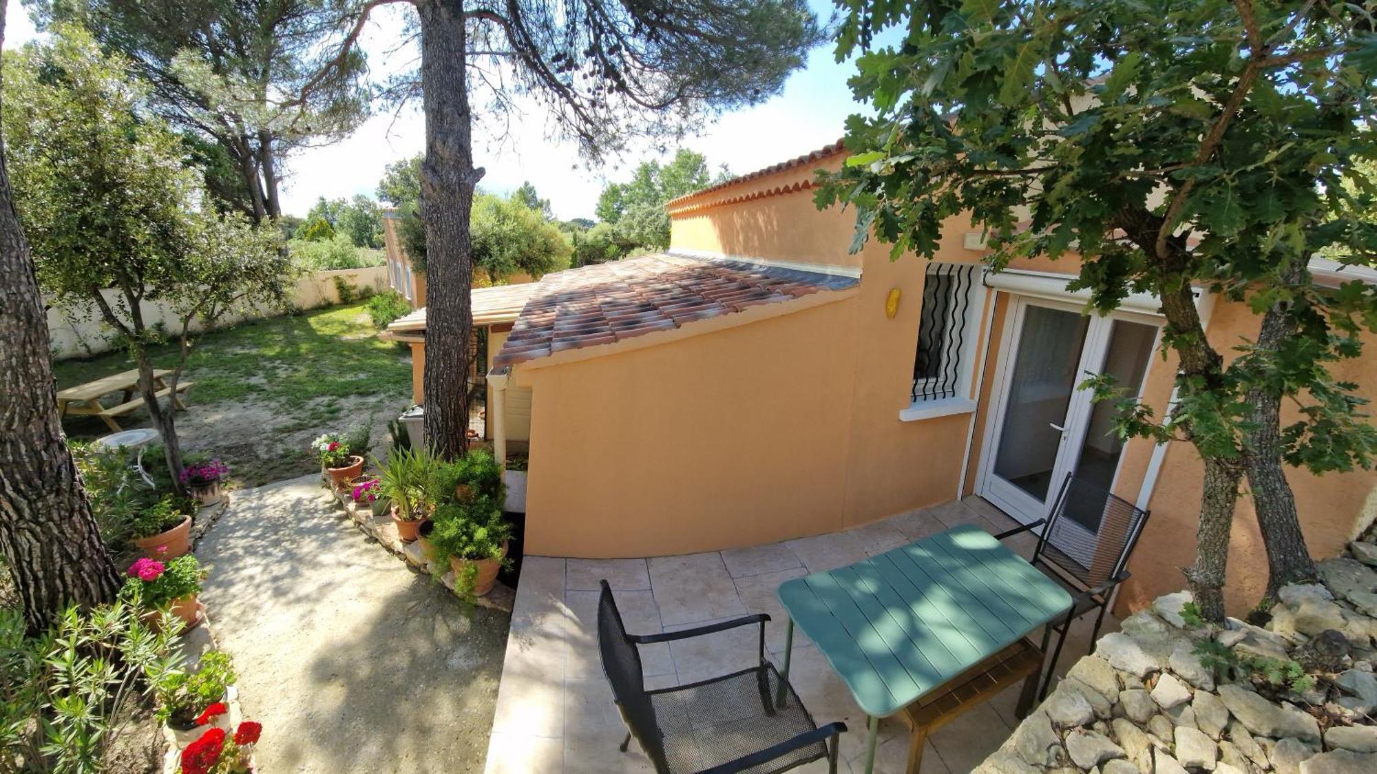 Villa La Cigaliere à LʼIsle-sur-la-Sorgue Extérieur photo